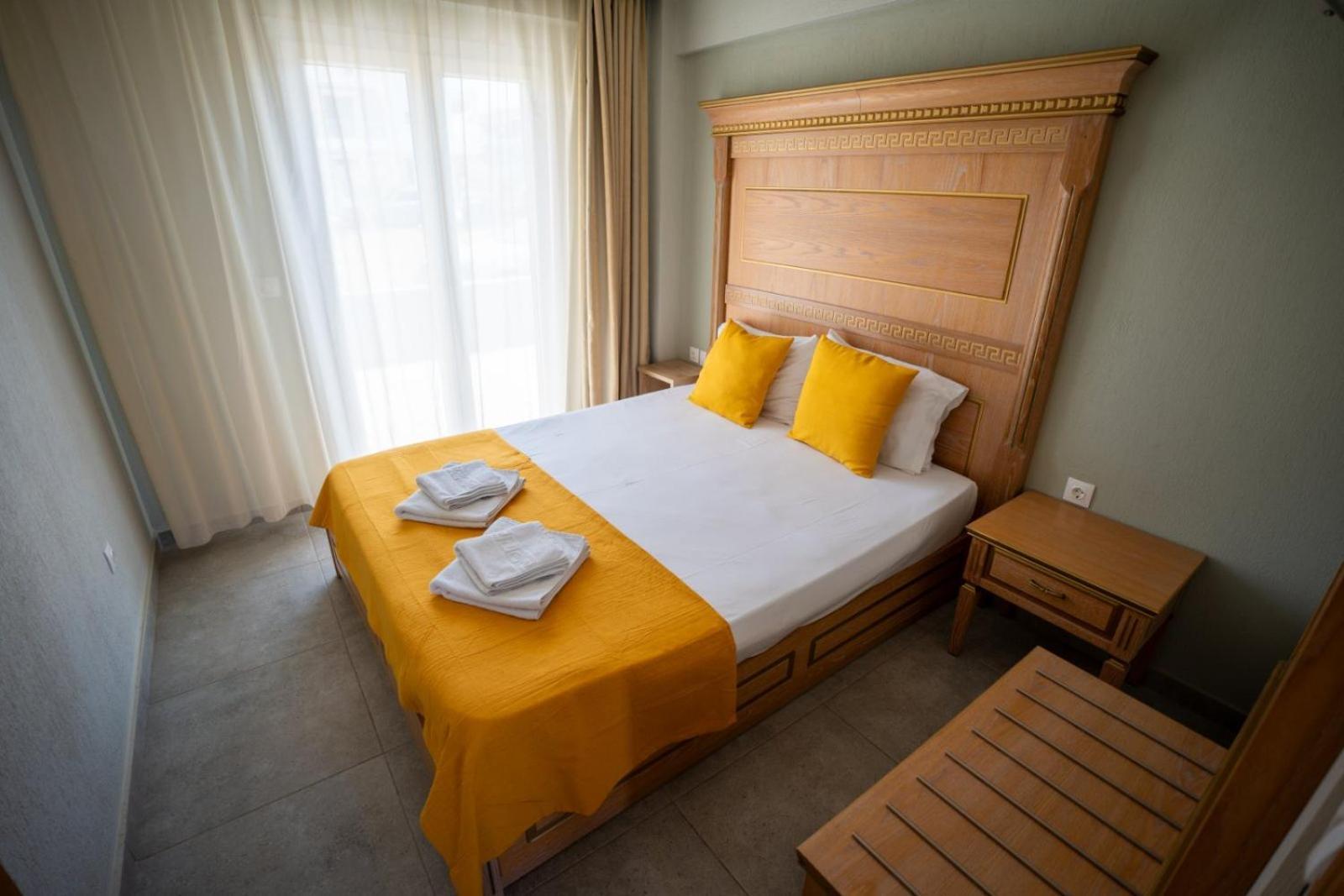 Onar By The Sea Luxurious Apartments Floyitá Eksteriør bilde